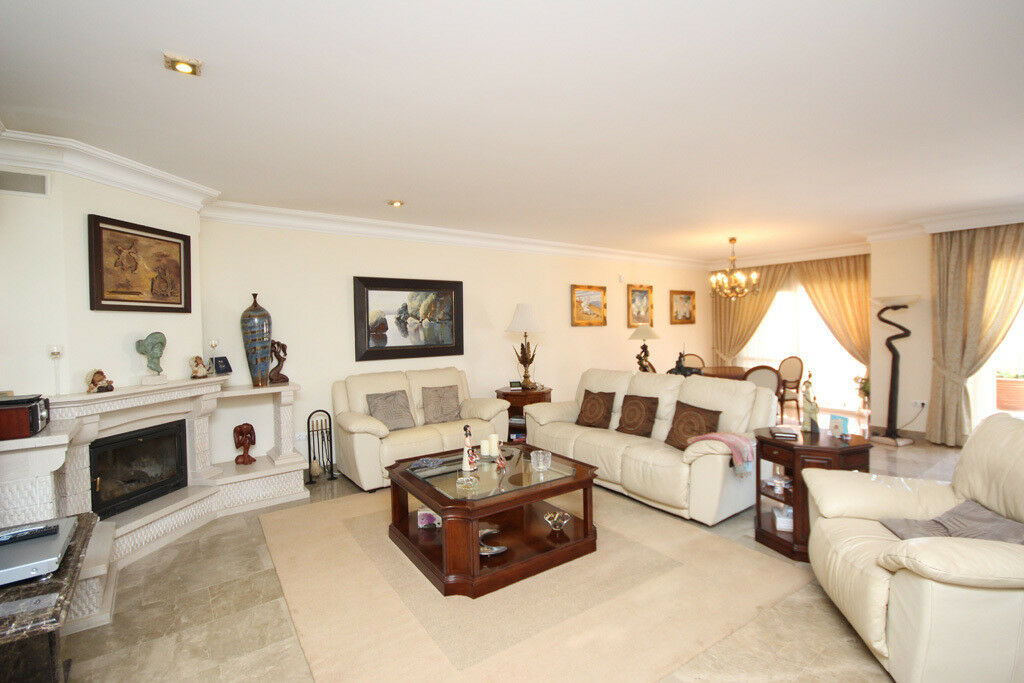 Detached Villa Artola Málaga - Bild 7