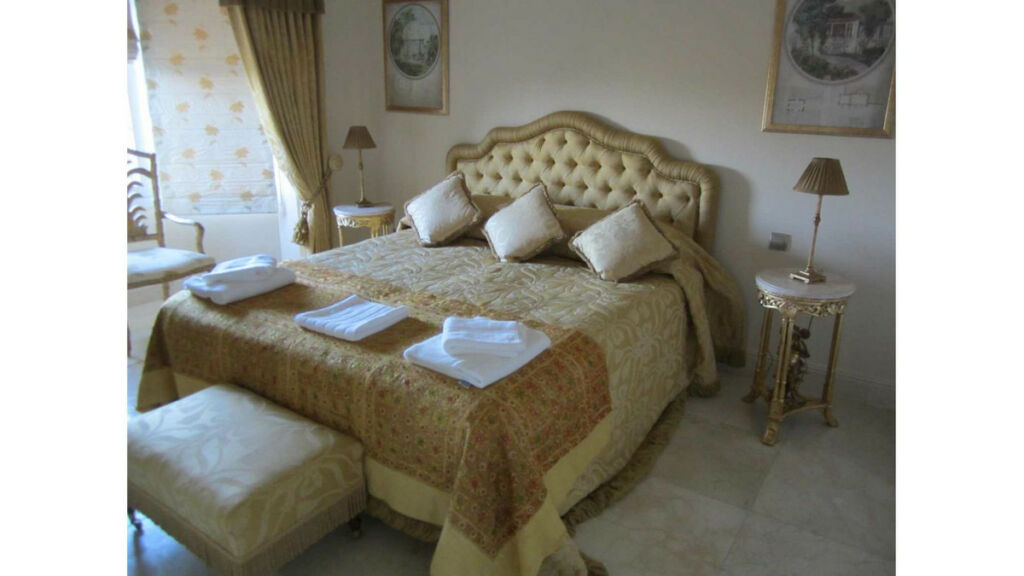 Detached Villa San Roque Club Cádiz - zdjęcie 36