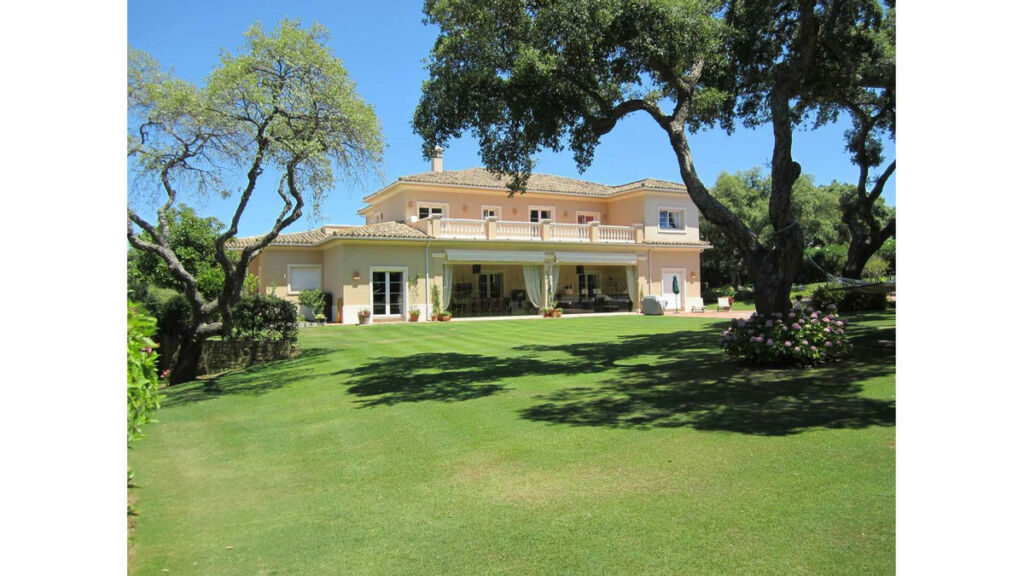 Detached Villa San Roque Club Cádiz - zdjęcie 40