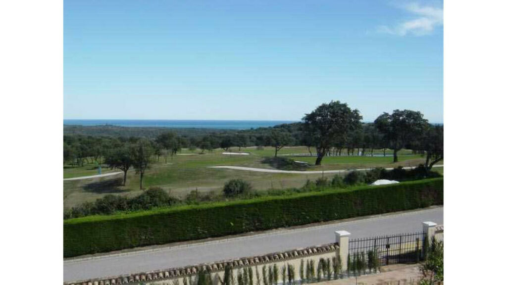Detached Villa San Roque Club Cádiz - zdjęcie 48