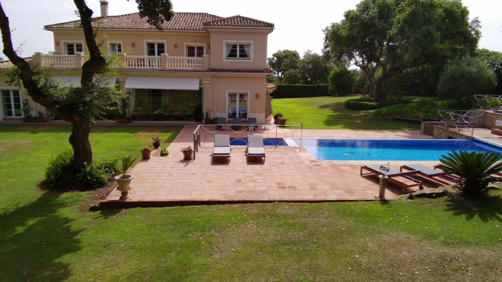 Detached Villa San Roque Club Cádiz - zdjęcie 59