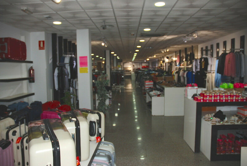 Shop Estepona Málaga - imagen 4