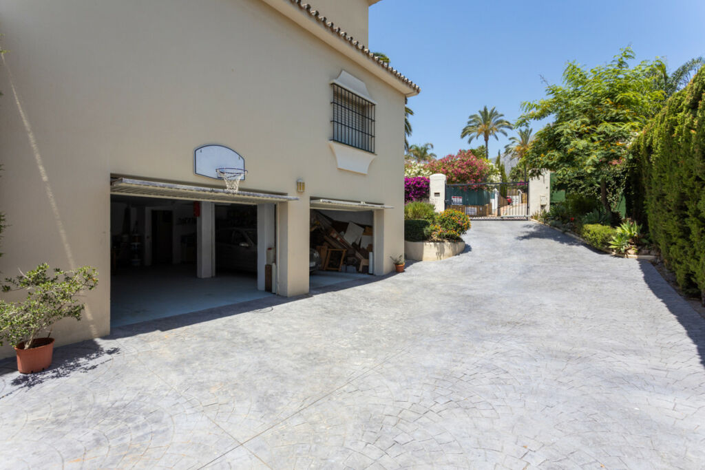 Detached Villa Marbella Málaga - Bild 41