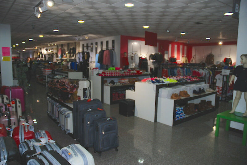 Shop Estepona Málaga - imagen 5