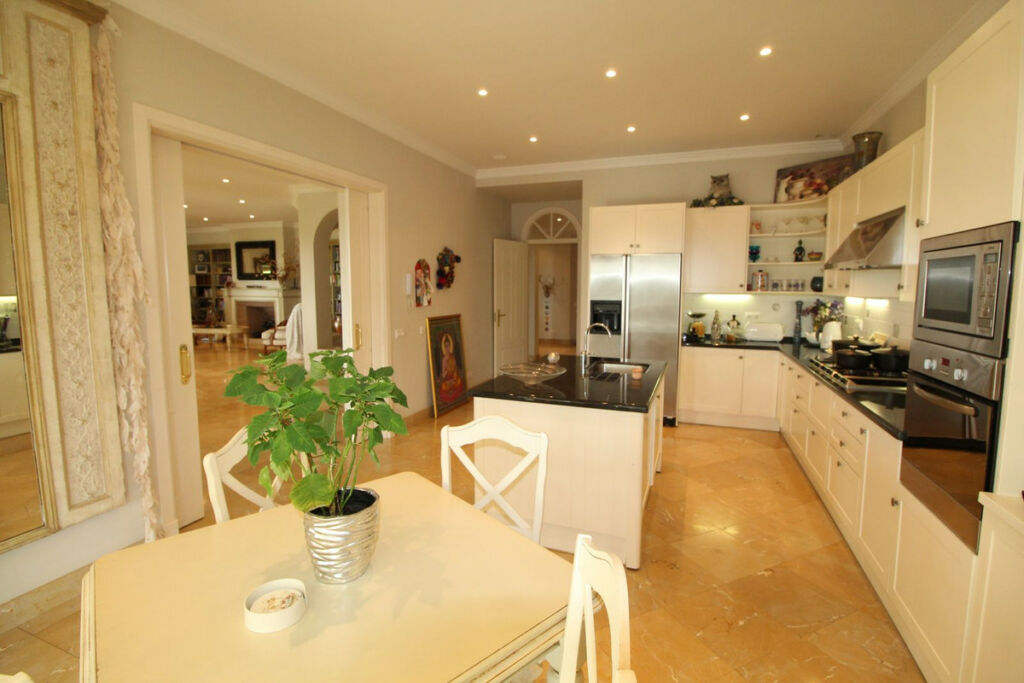 Detached Villa Sotogrande Alto Cádiz - zdjęcie 9