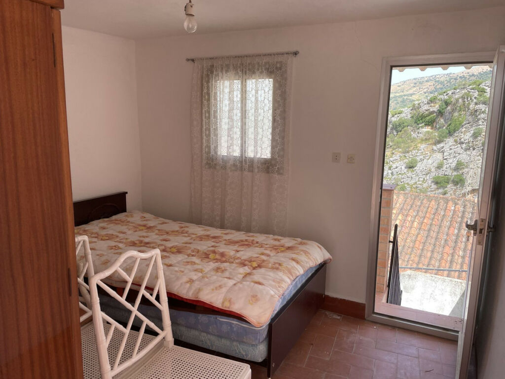 Townhouse Benaoján Málaga - image 10