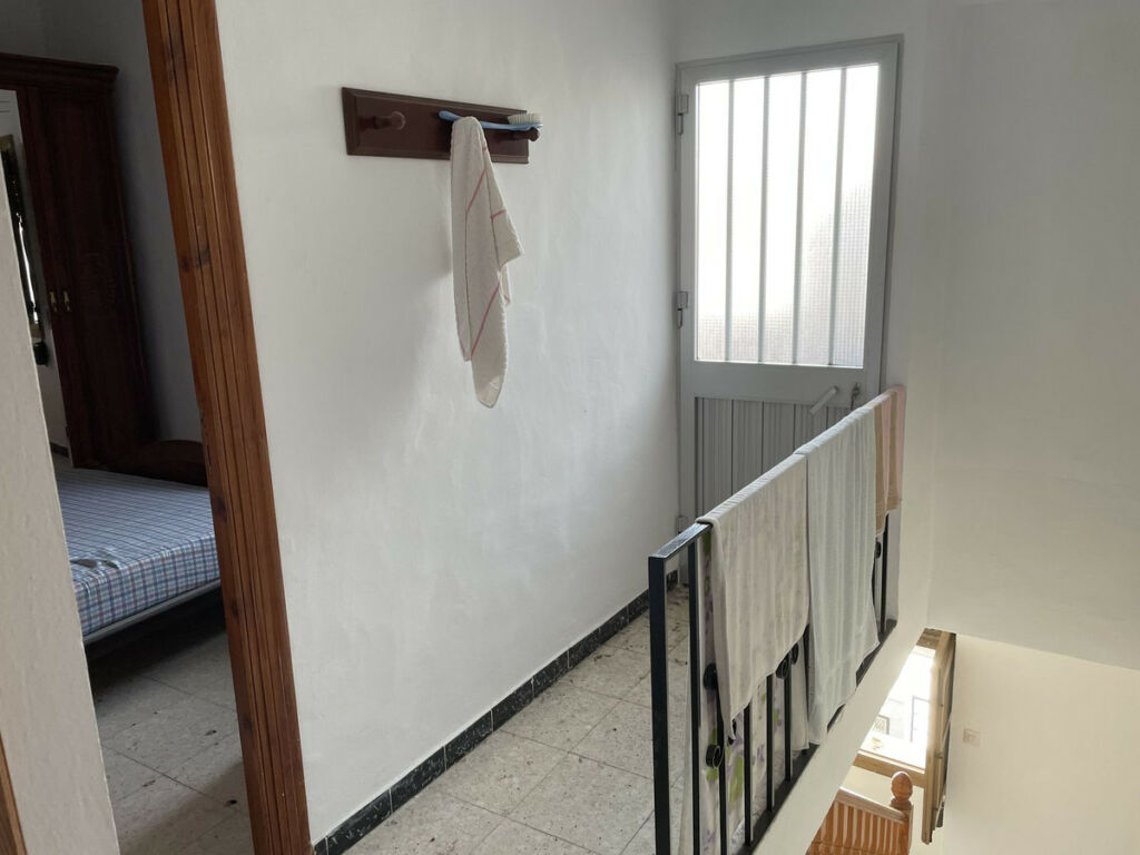 Townhouse Benaoján Málaga - image 9