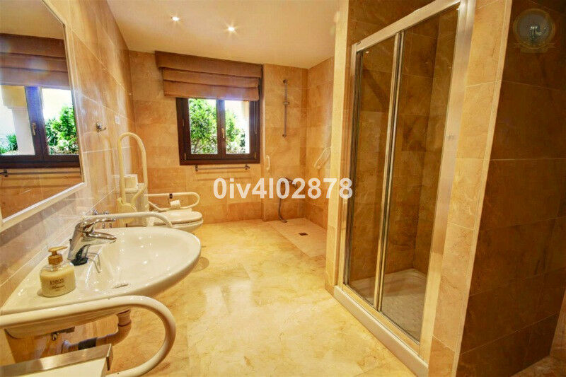 Detached Villa Benalmadena Pueblo Málaga - imagen 13