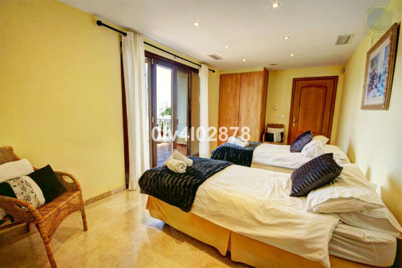 Detached Villa Benalmadena Pueblo Málaga - imagen 15