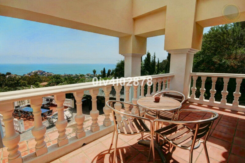 Detached Villa Benalmadena Pueblo Málaga - imagen 27