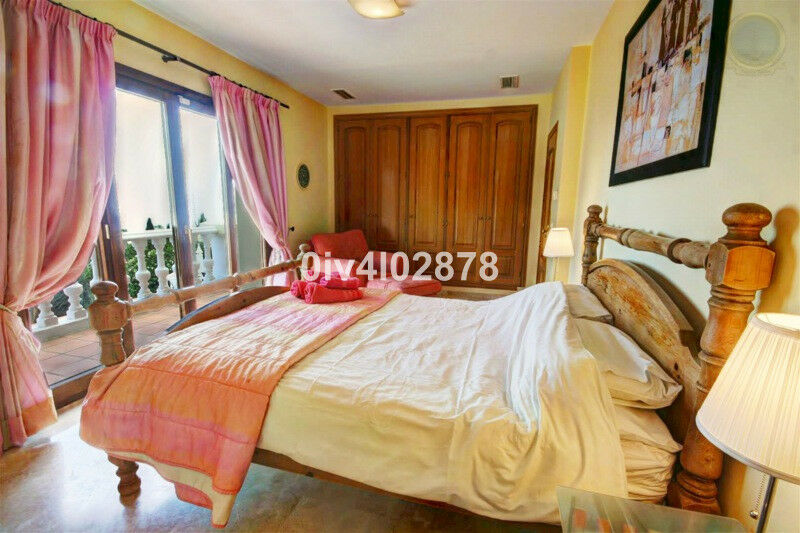 Detached Villa Benalmadena Pueblo Málaga - imagen 33