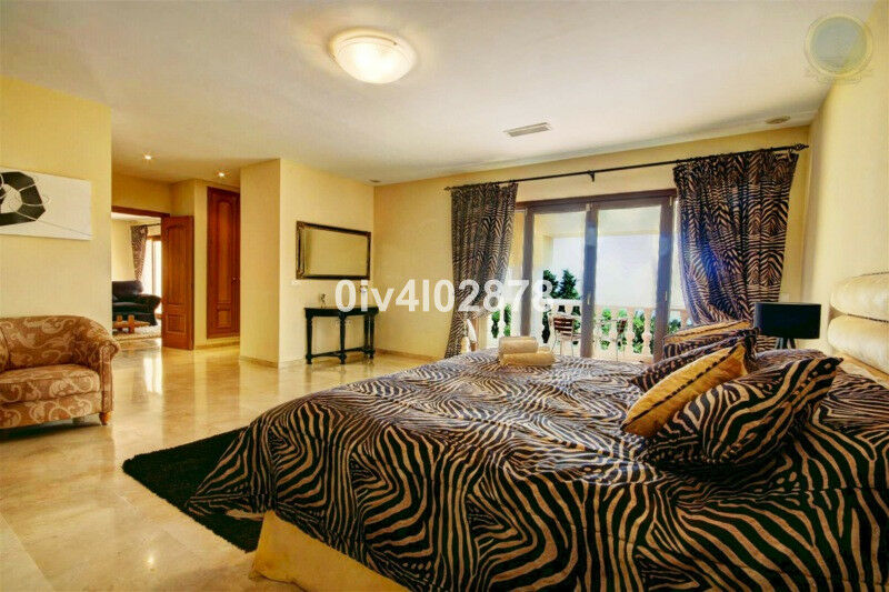 Detached Villa Benalmadena Pueblo Málaga - imagen 5