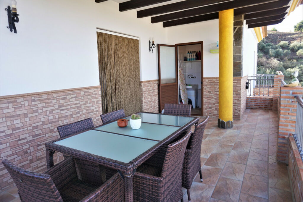 Detached Villa Sayalonga Málaga - imagen 10