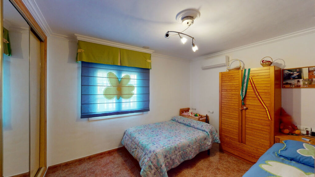 Detached Villa Alcaucín Málaga - Bild 11