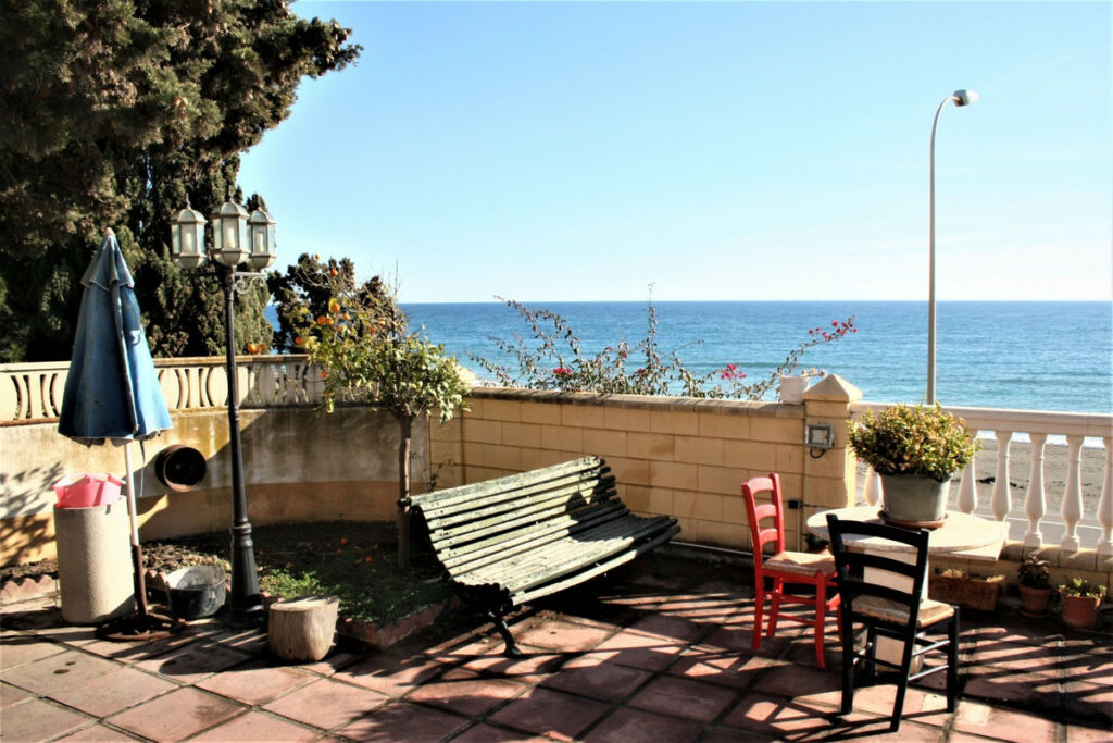 Detached Villa Benajarafe Málaga - Bild 13