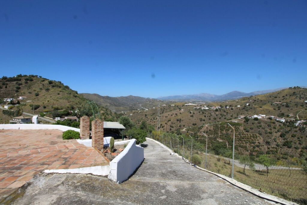 Finca - Cortijo Canillas de Aceituno Málaga - imagen 16