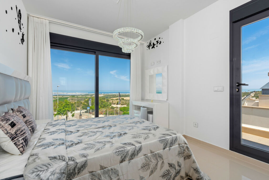 Detached Villa San Miguel de Salinas Alicante - imagen 17