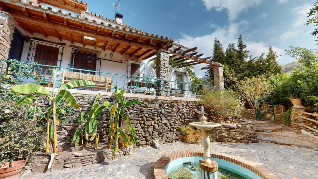 Detached Villa Sayalonga Málaga - imagen 17