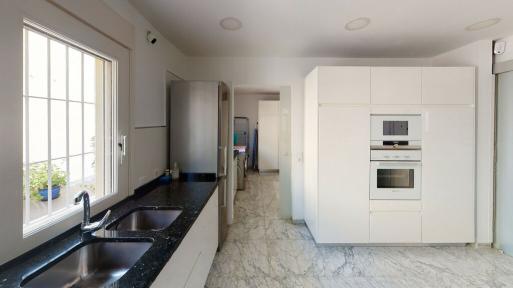 Detached Villa Benajarafe Málaga - imagen 18