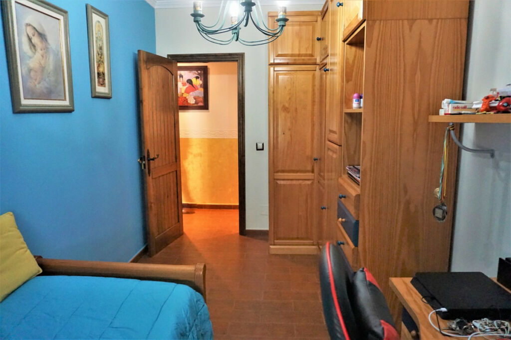 Detached Villa Sayalonga Málaga - imagen 19