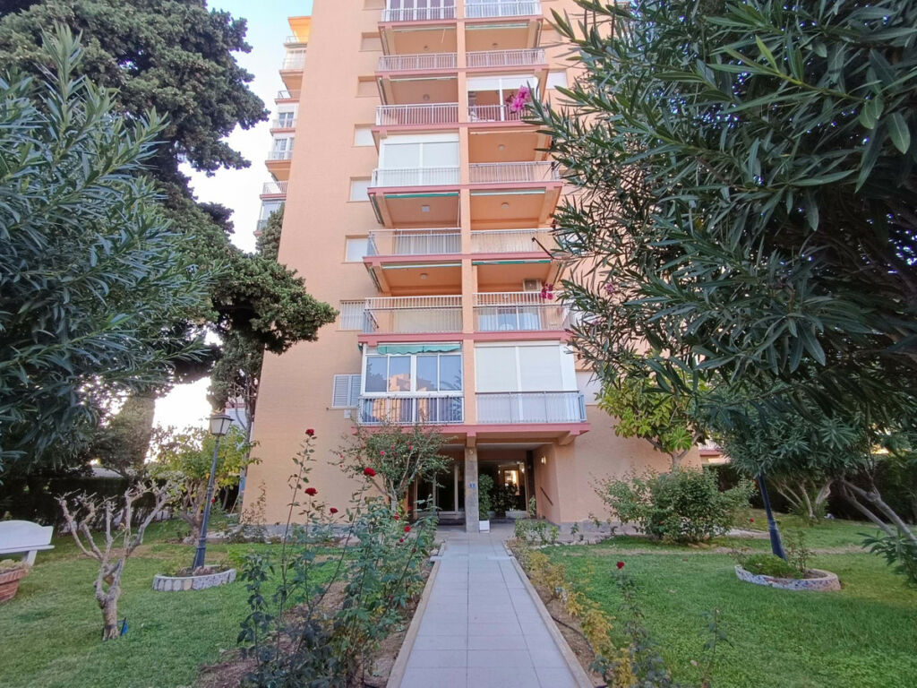 Middle Floor Apartment Campoamor Alicante - Bild 19
