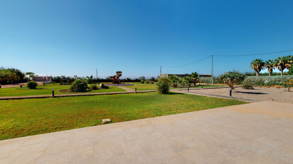 Detached Villa Almayate Málaga - imagen 2