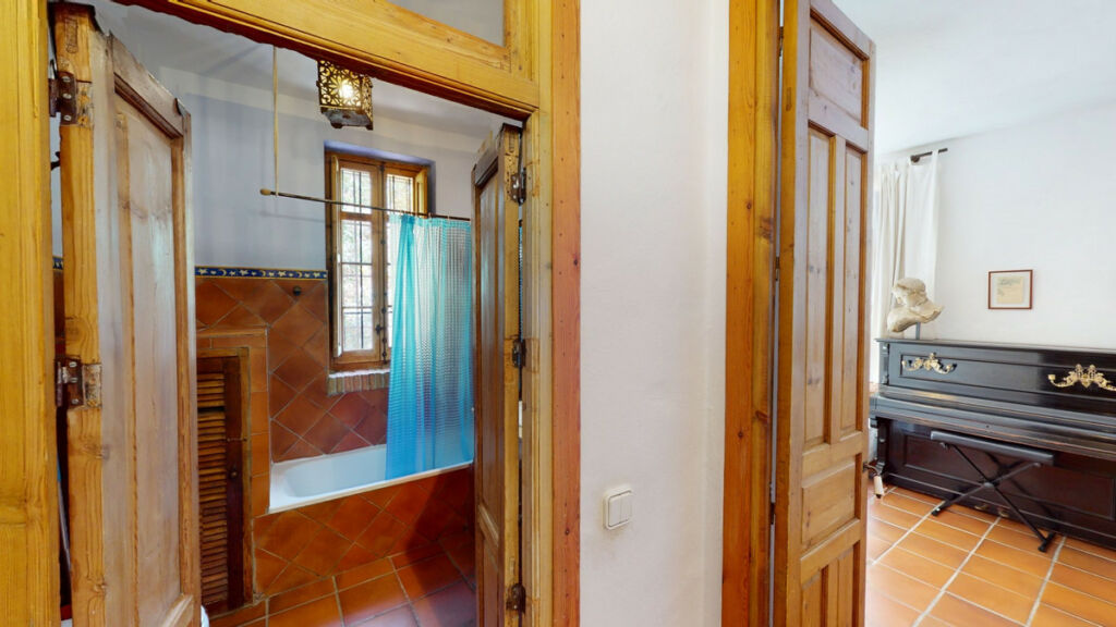 Detached Villa Sayalonga Málaga - imagen 20