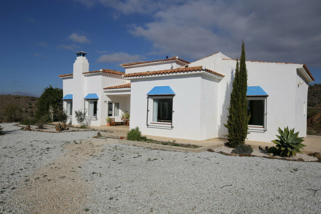 Detached Villa Alcaucín Málaga - imagen 26