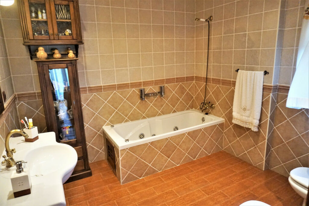 Detached Villa Sayalonga Málaga - imagen 28