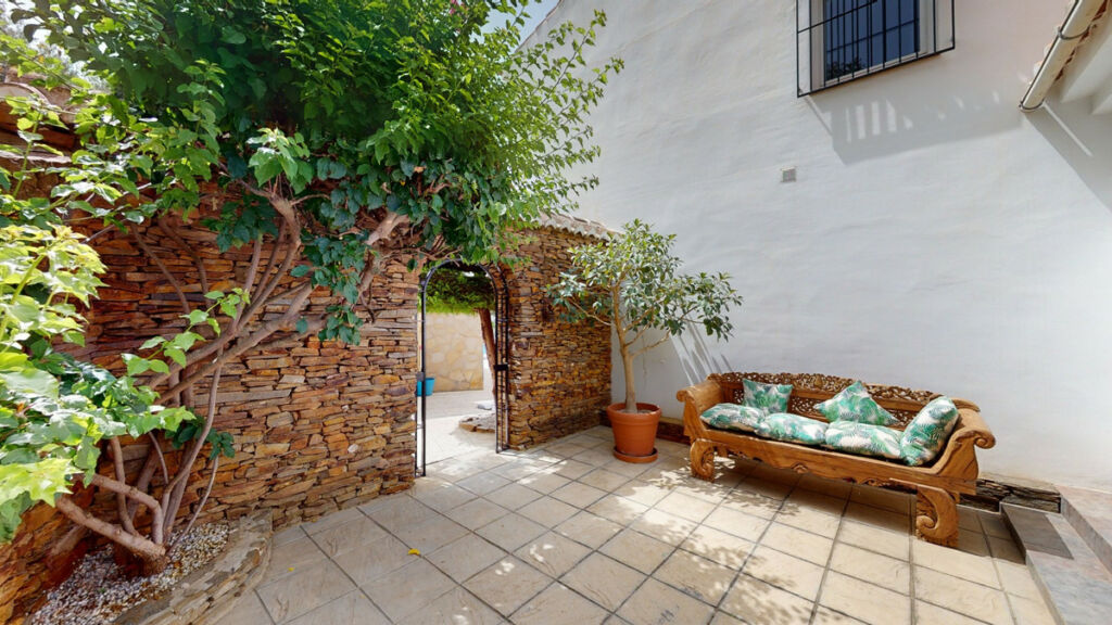 Detached Villa Sayalonga Málaga - imagen 30