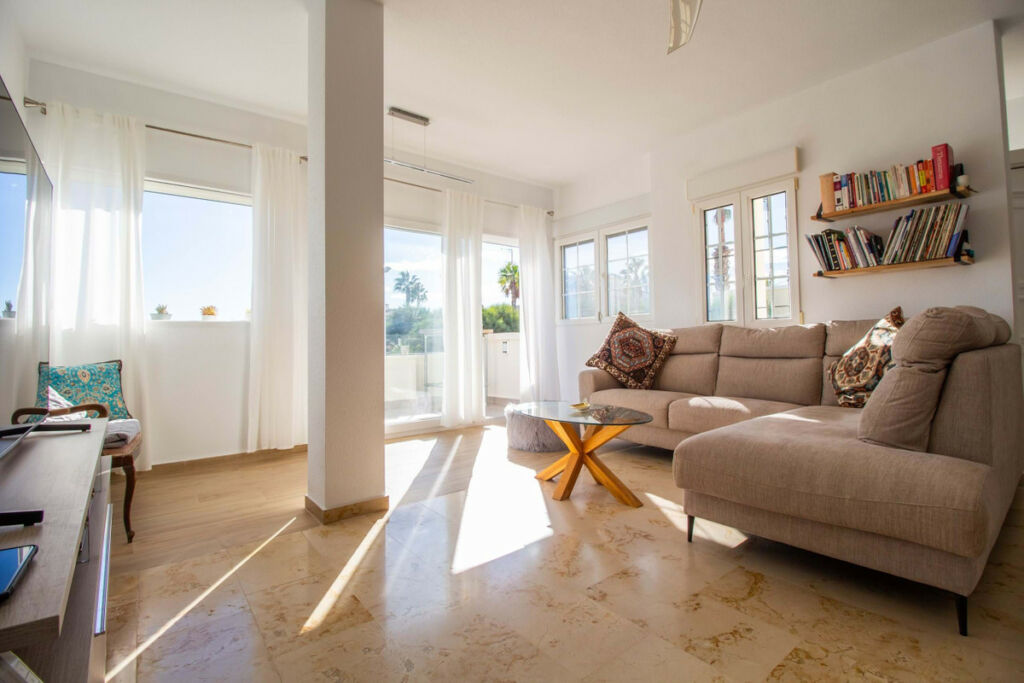Detached Villa Las Ramblas Golf Alicante - image 31