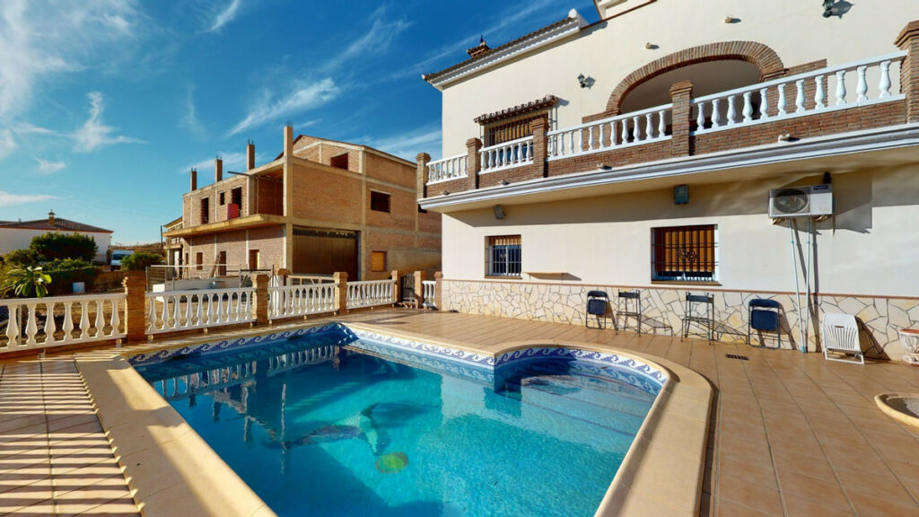 Detached Villa Alcaucín Málaga - Bild 4