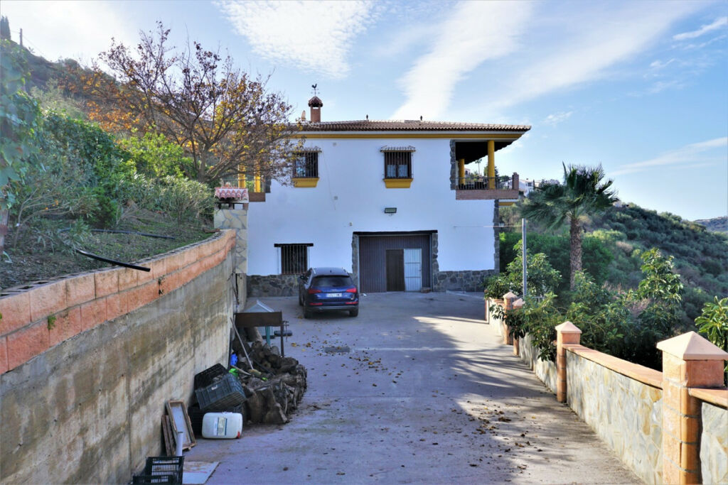 Detached Villa Sayalonga Málaga - imagen 41