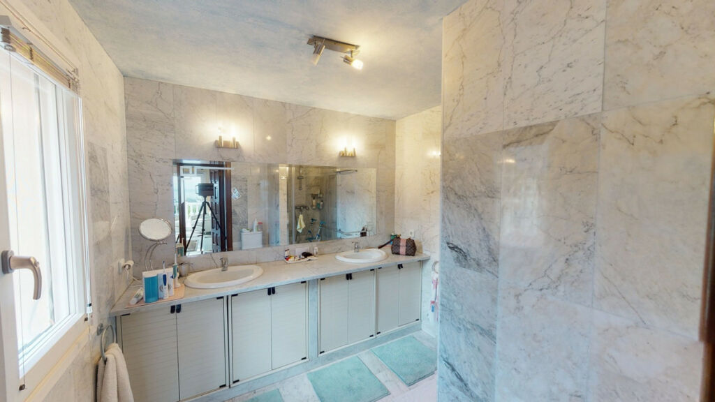 Detached Villa Benajarafe Málaga - imagen 45