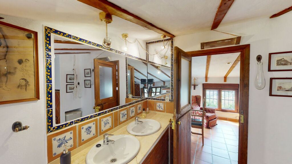 Detached Villa Sayalonga Málaga - imagen 46