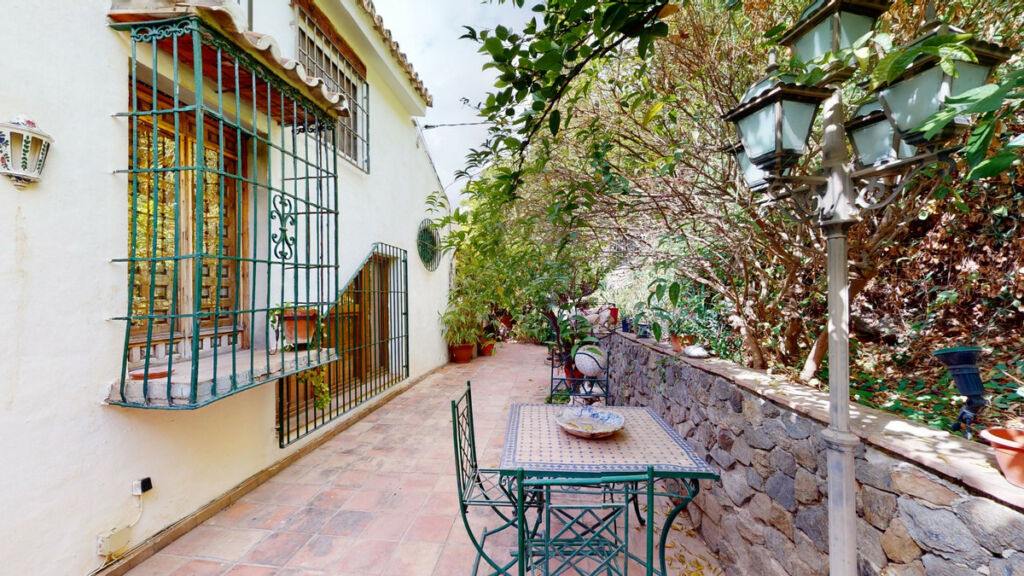 Detached Villa Sayalonga Málaga - imagen 49
