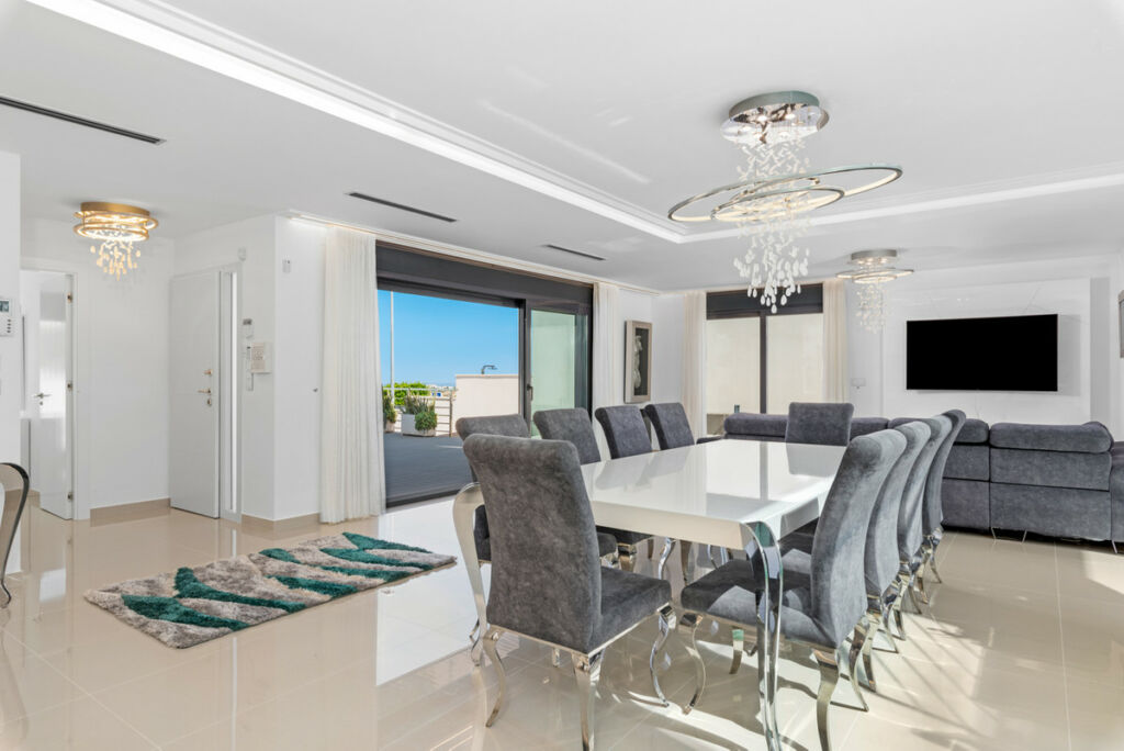 Detached Villa San Miguel de Salinas Alicante - imagen 5