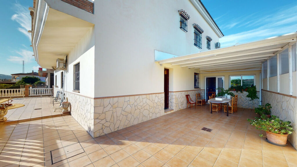 Detached Villa Alcaucín Málaga - Bild 5