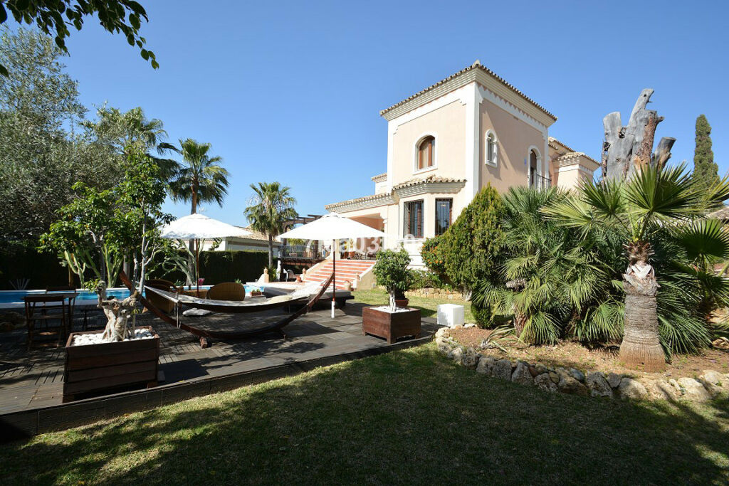 Detached Villa Nueva Andalucía Málaga - Bild 10