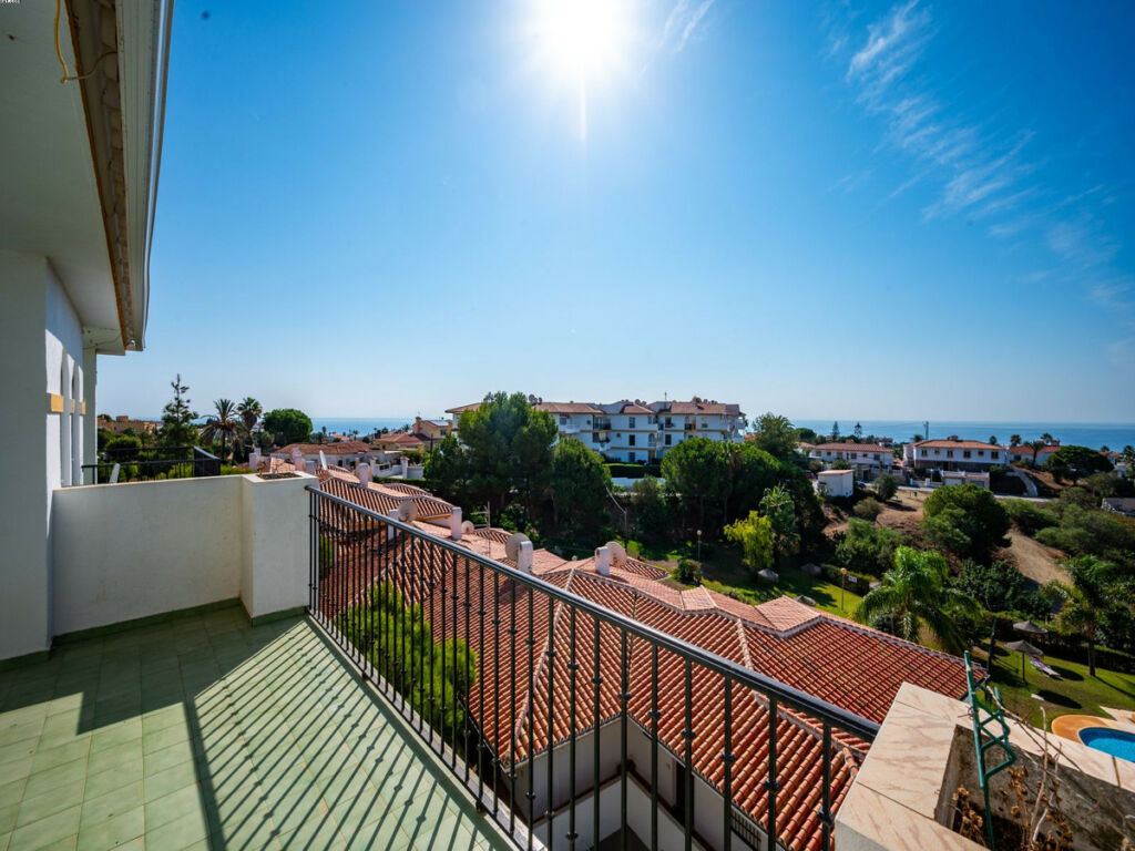 Top Floor Apartment El Faro Málaga - Bild 10