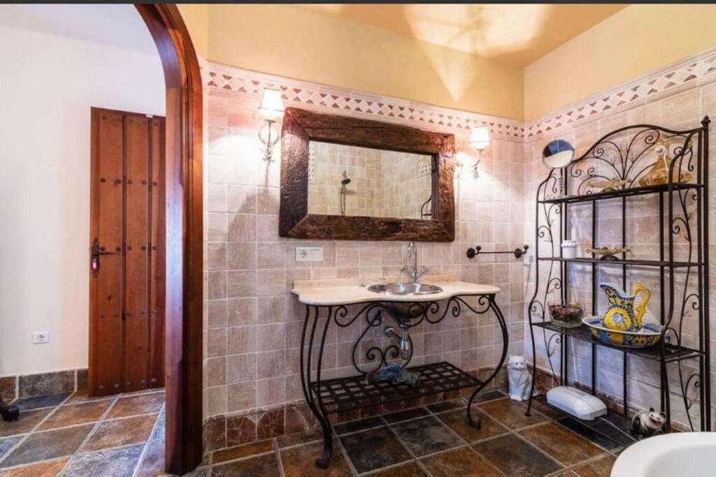 Detached Villa Frigiliana Málaga - Bild 22