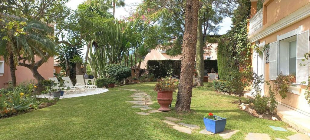 Ground Floor Apartment Estepona Málaga - imagen 3