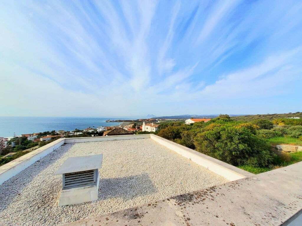 Detached Villa Torreguadiaro Cádiz - imagen 42