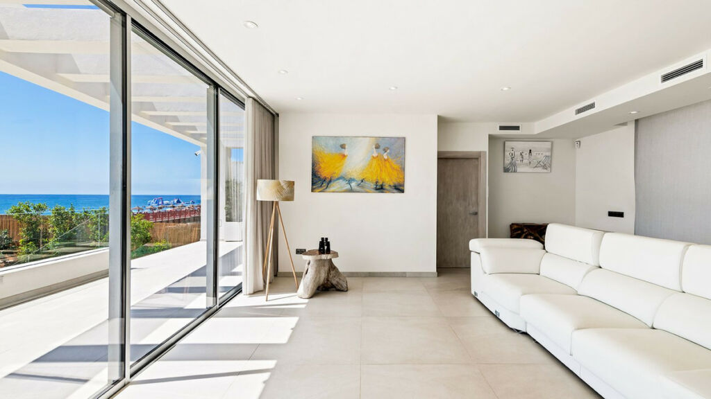 Detached Villa La Cala de Mijas Málaga - image 5