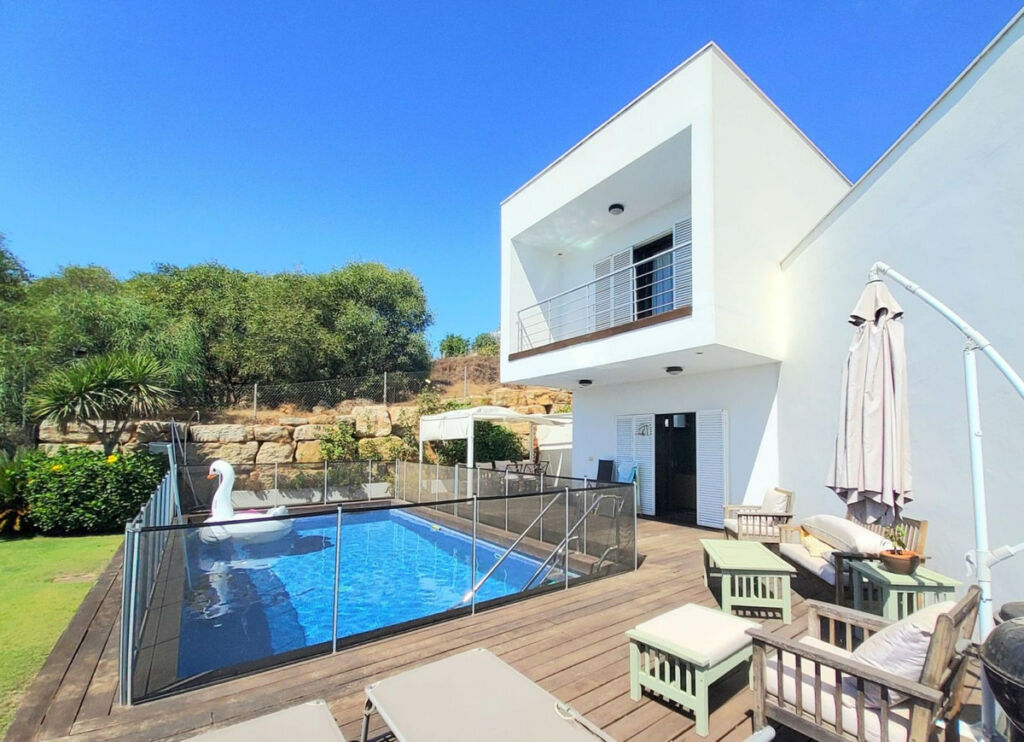 Detached Villa Torreguadiaro Cádiz - imagen 5