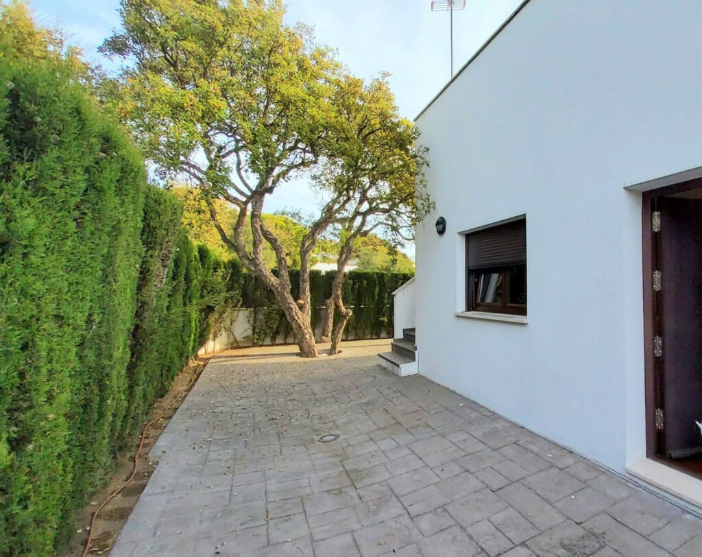 Detached Villa Torreguadiaro Cádiz - imagen 6