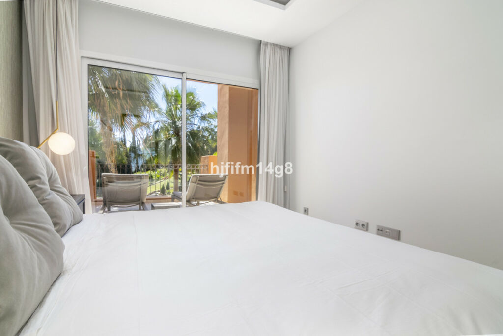 Middle Floor Apartment Nueva Andalucía Málaga - imagen 10