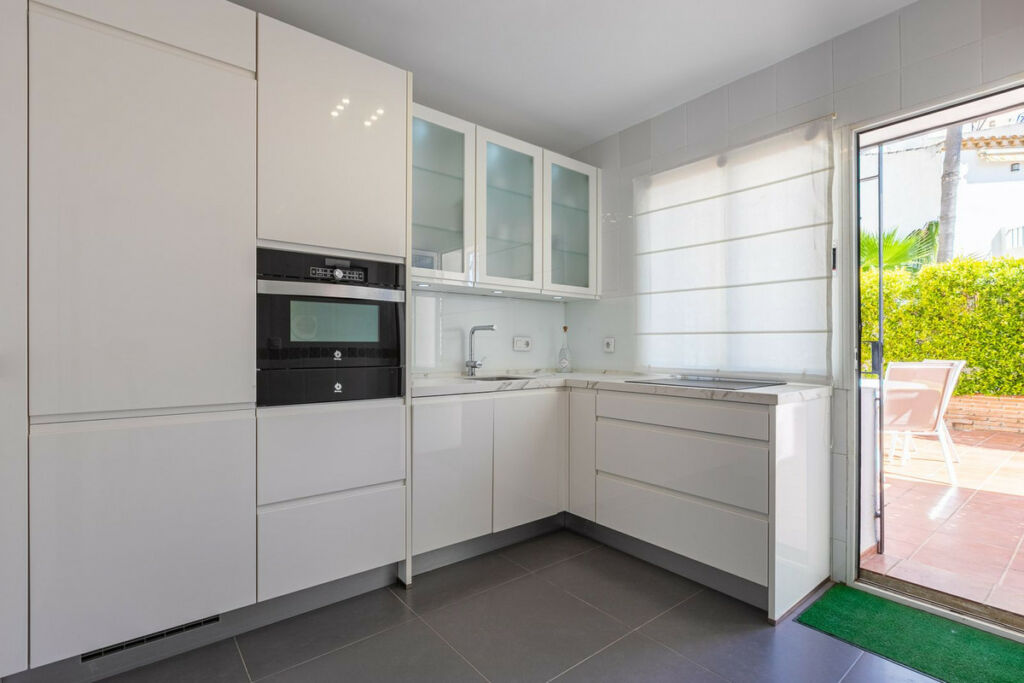 Semi-Detached House Costabella Málaga - Bild 12