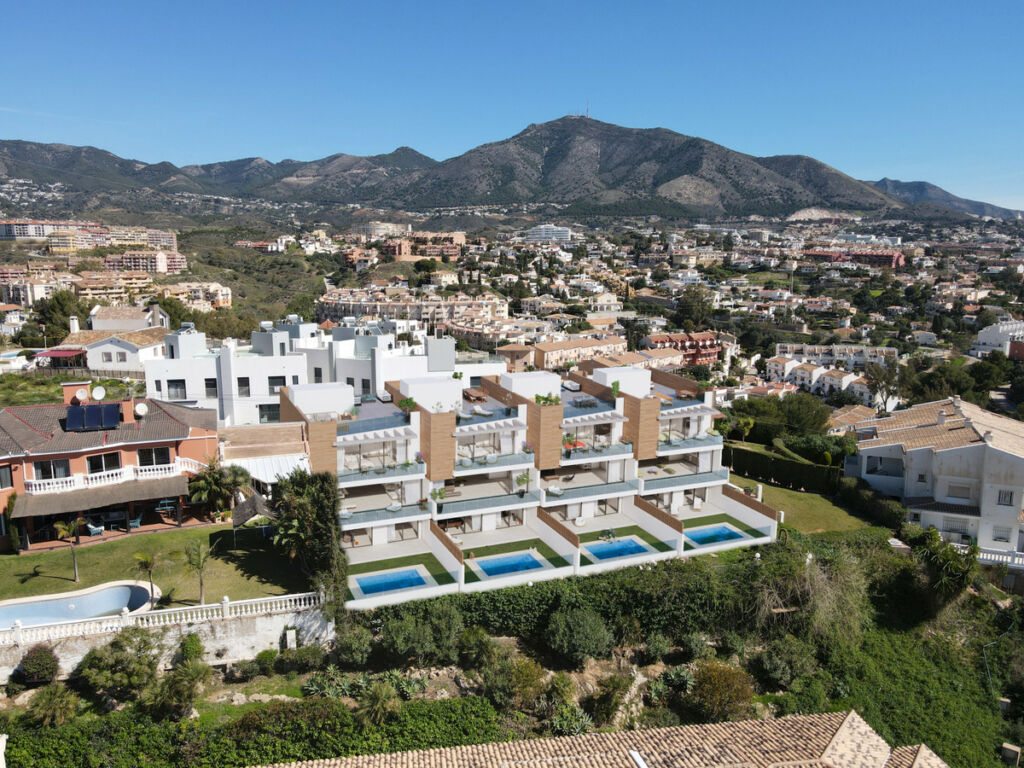 Semi-Detached House Fuengirola Málaga - image 16