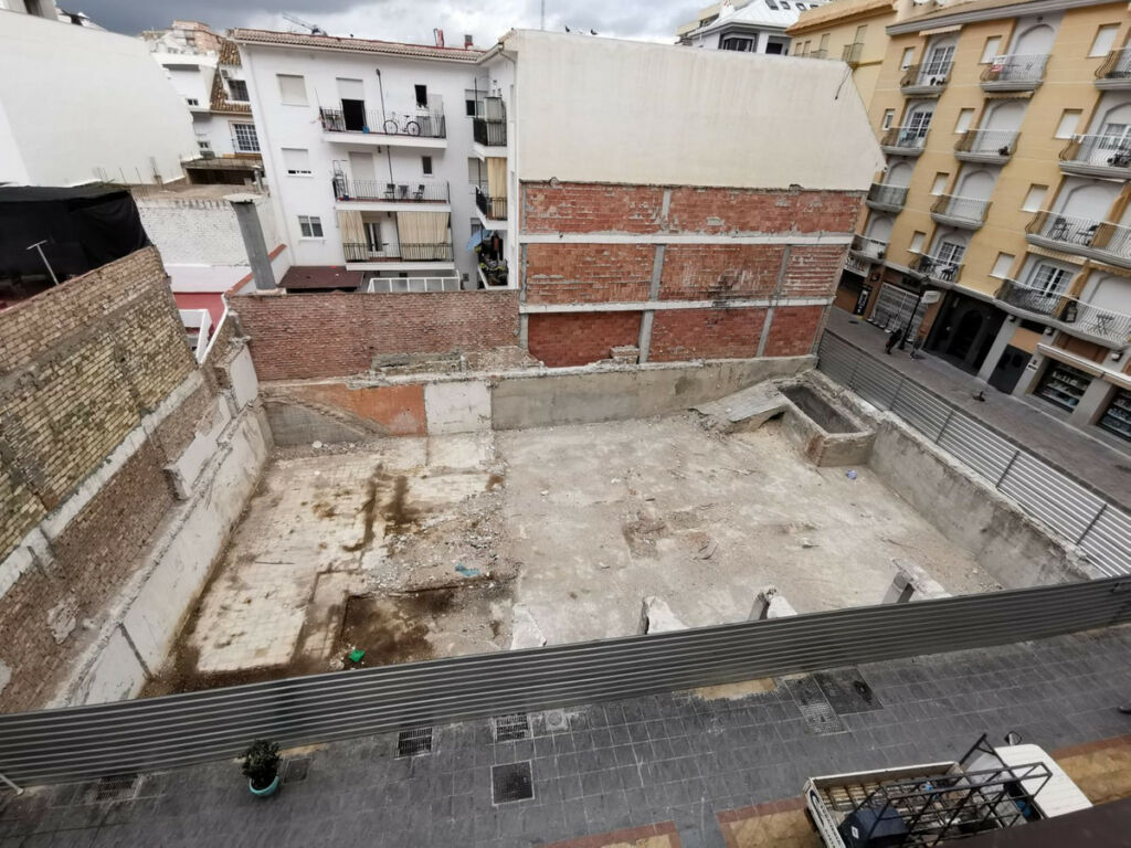 Commercial Plot Fuengirola Málaga - Bild 2